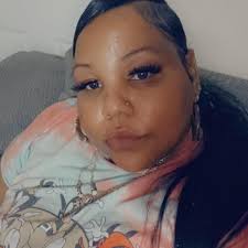 Listening to r&b albums during relationship problems