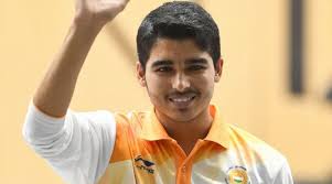 He won the gold medal at the 2018 asian games in 10 m air pistol. Ucfnmv4pqlvcam