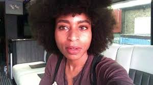 Ebony Qualls's Instagram, Twitter & Facebook