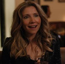 Firefly lane debuted on netflix on wednesday, february 3, and while it chronicled the very complicated up and down friendship between kate (sarah chalke) and tully (katherine heigl), it also featured the story of johnny (ben lawson), a man who works as both characters' boss and later. Puytv Bztwa7rm