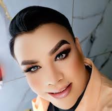 boroni_oficial te hace lucir #wapagenial como a @santillanbruce y  @danpadillamx