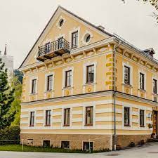 Cozy, comfortable, spacious, and clean. Haus Konig Home Facebook