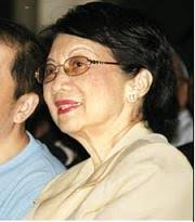 Cory Aquino has colon cancer