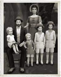 Victorian Family Portrait I Sims 4 Family Sims 4 Sims 4 Traits