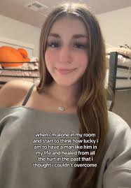 tb pedindo nudes no tinder da minha