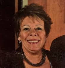 Mary Huse's Instagram, Twitter & Facebook