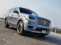 Experience the 2020 lincoln navigator, the large luxury suv designed and crafted with the comfort of the driver and passenger in mind. 2021 Lincoln Navigator Raising Its Game Auto News Gulf News