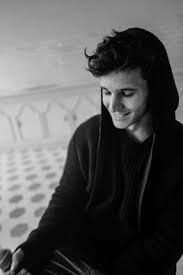 His performance showed clearly a charming yet serious and. Wincent Weiss Wfaves Wincent Weiss Wincent Weiss Wincent Wincent Weiss Konzert