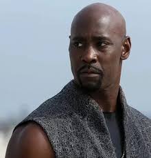 Cine e cel mai tare răufăcător (actualizat) : r/lucifer