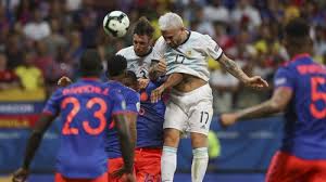 Paraguay, en cambio, vuelve a participar en el torneo luego de descansar en la segunda fecha del grupo. Argentina Vs Chile Prediksi H2h Live Streaming Copa America 2021 Tirto Id