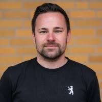 800+ Profile mit dem Suchbegriff „Knebel“