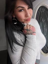 Molly thank u for your discount I appreciate u. There's a little girl shes  about 9 at the campground who loves my rings so I got her her own ring and 2