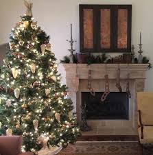 The most common decorated cottage material is cotton. Christmas Decor
