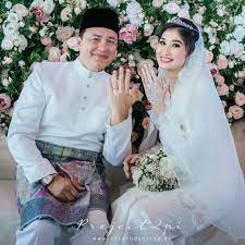 Datuk seri panglima haji abdul rahman bin dahlan (jawi: 10 Foto Eizlan Yusof Sah Bergelar Suami Kepada Natasha Rosa