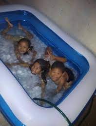 Cara menambal kolam renang plastik yang bocor berenang di kolam renang portable подробнее. Kolam Renang Anak Lain Lain 829699538
