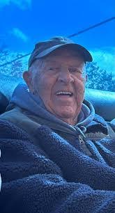 Scott Elfenbein's Instagram, Twitter & Facebook