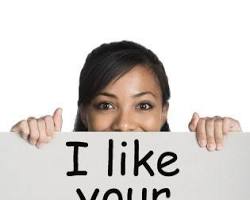 Image of Someone complimenting another