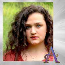 MEET THE CAST: Olivia Schuster as Clara Stahlbaum 🩰🎄 Watch Olivia perform  the role of Clara