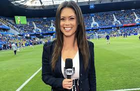 Последние твиты от fox sports mx (@foxsportsmx). Photos Meet Alex Curry Fox S Sideline Reporter At The World Cup