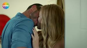 Berk oktay sevisme 720 x 1280