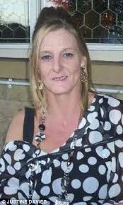 Lancashire sisters who allowed bank accounts be used to con elderly couple  avoid jail