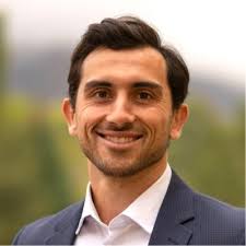 Today marks my last day at LinkedIn! What a ride it's been. In 5 years,  I've moved all around the company. I've been an intern, a contractor, a  FTE, had offers delayed,