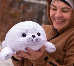 Plush baby seal Crochet pattern