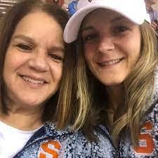 Patti Wills's Instagram, Twitter & Facebook