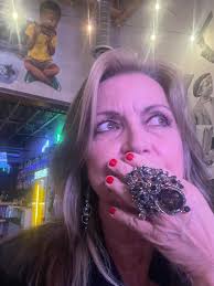 Michelle Rohl (@michellerohlrocks) • Instagram photos and videos