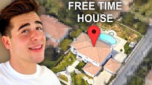 Having over a dozen tiktokers living under the same roof encourages creativity, collaboration. The Hype House Address Leaked Hype House New