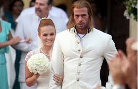 Laura carmine consiguió nuevo novio en 3 meses ¡y también es más joven que ella! William Levy Se Casa Con Laura Carmine