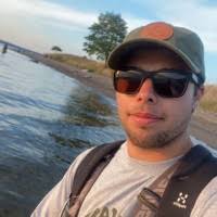 30+ "Thomas Winger" profiles