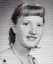 Sandra Poore's Instagram, Twitter & Facebook