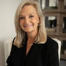 Susan Riess's Instagram, Twitter & Facebook