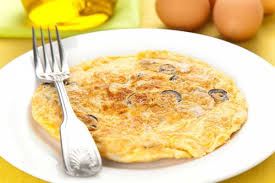 Telur rebus adalah hidangan yang bersifat rendah kalori tetapi kaya kandungan protein, sebaiknya. Kalori Telur Dadar