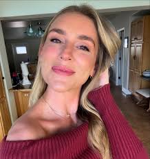 Olivia's Holiday Plans: Visiting Family and NYC