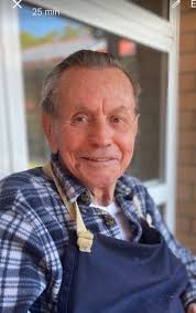 I know a lot in this group would want to know that Alan Smith passed away  last night. He was a skipper and started the Murray River Skippers  Association. Many would have