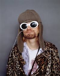 Kurt In Sunglasses Kurt Cobain Kurt Cobain Photos Nirvana