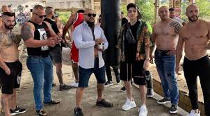 Dani mocanu — legenda vie 02:57. Dani Mocanu È™i Abi Talent Colaborare BombÄƒ Vor Plange ToÈ›i ArtiÈ™tii Din Romania Star News Antenastars Ro