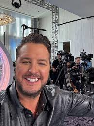 NFL team schedule and division games challenges