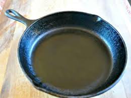 Remove Rust Reseason Clean And Oil Your Cast Iron For The First Time And Every Time Simple P Cast Iron Skillet Cooking Cast Iron Cooking Seasoning Cast Iron