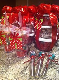 Fun Christmas Gift Ideas Order Your Prep Bowls Whisk And Cups Online At Www Pamperedchef Biz Cooking Pampered Chef Chef Gift Basket Pampered Chef Consultant