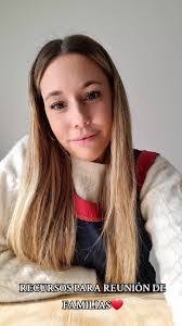 Caroline Cepeda's Instagram, Twitter & Facebook