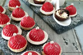 Petit Bonnet Du Pere Noel Recette I Cook In Guy Demarle Recette Mousse Au Chocolat Rapide Demarle Recette Dessert Noel