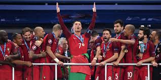 « l'équipe de france et l'euro 2016, » european cup 2016 guide, soccer politics blog. Euro 2016 Le Portugal Brise Le Reve Bleu