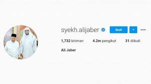 It's annoying, especially if you take the perfect photo with a digital camera instead of a smartphone and want to. Dihormati Jokowi Dan Sby Terungkap Siapa Sebenarnya Sosok Pria Di Foto Profil Ig Syekh Ali Jaber Tribun Kaltim