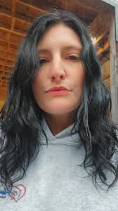 Fiona Fuller (@twistedfeathersfarm)'s videos with sonido original