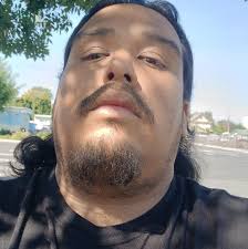 MOSES LAKE BUY TRADE FREE STUFF