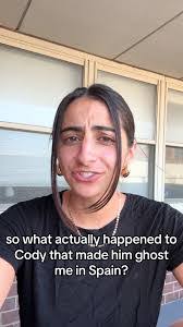 Haley Croft's Instagram, Twitter & Facebook