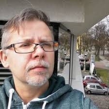 Отец привел ее в теннис. Jaroslaw Swiatek Jaroslaw Swi Twitter